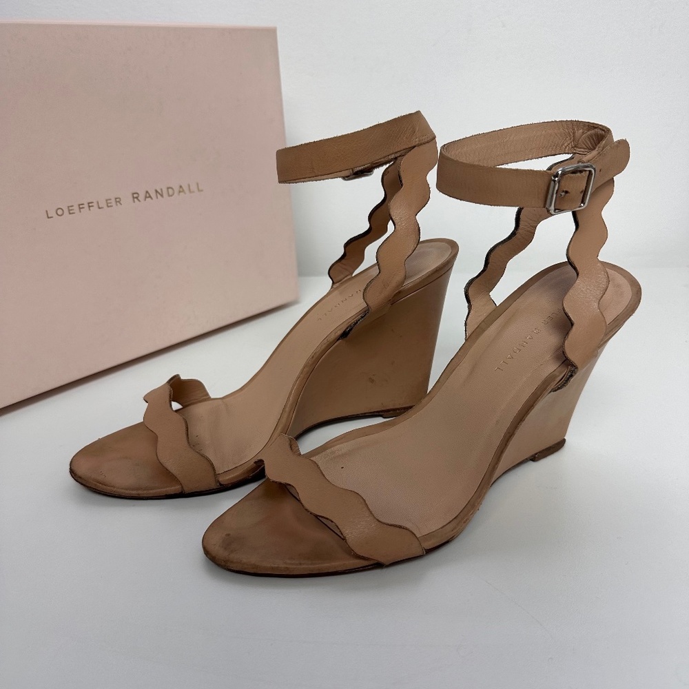 LOEFFLER RANDALL Piper Scallop Leather Wedge Heels